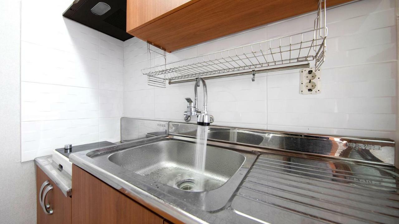 Samcheok Sol Beach Pension Экстерьер фото