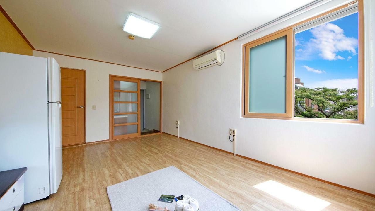 Samcheok Sol Beach Pension Экстерьер фото