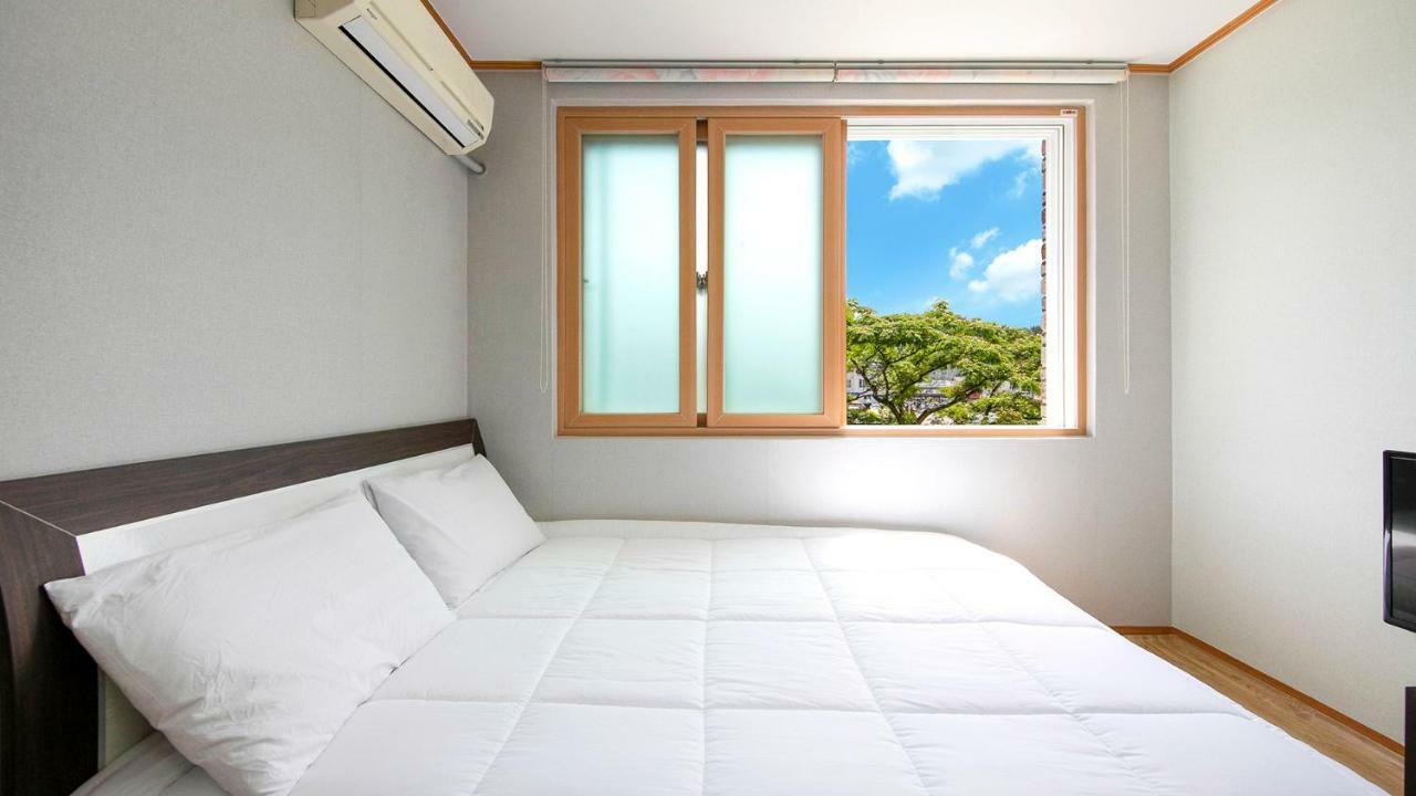 Samcheok Sol Beach Pension Экстерьер фото